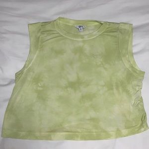 Joy Lab athletic top.